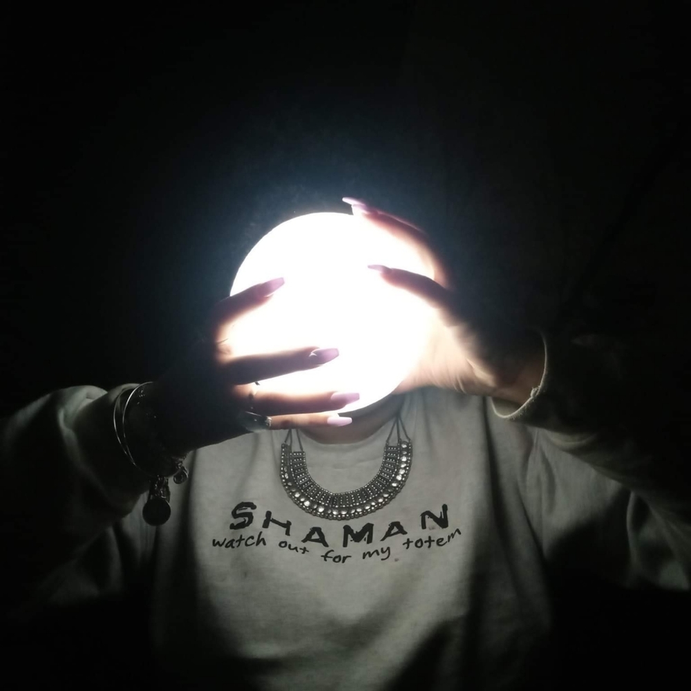 Meet your Posher, Shana